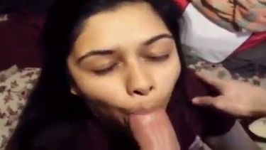 कॉलेज गर्ल ने पिया लण्ड का पानी