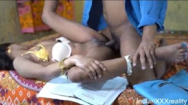 टीचर ने की मस्त चुदाई