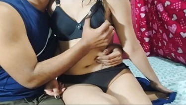 आओ भाभी चुत की मालिश कर दूँ
