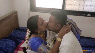 मल्लू भाभी की होटल में चुदाई